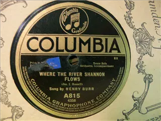 small_columbia a815 a.webp